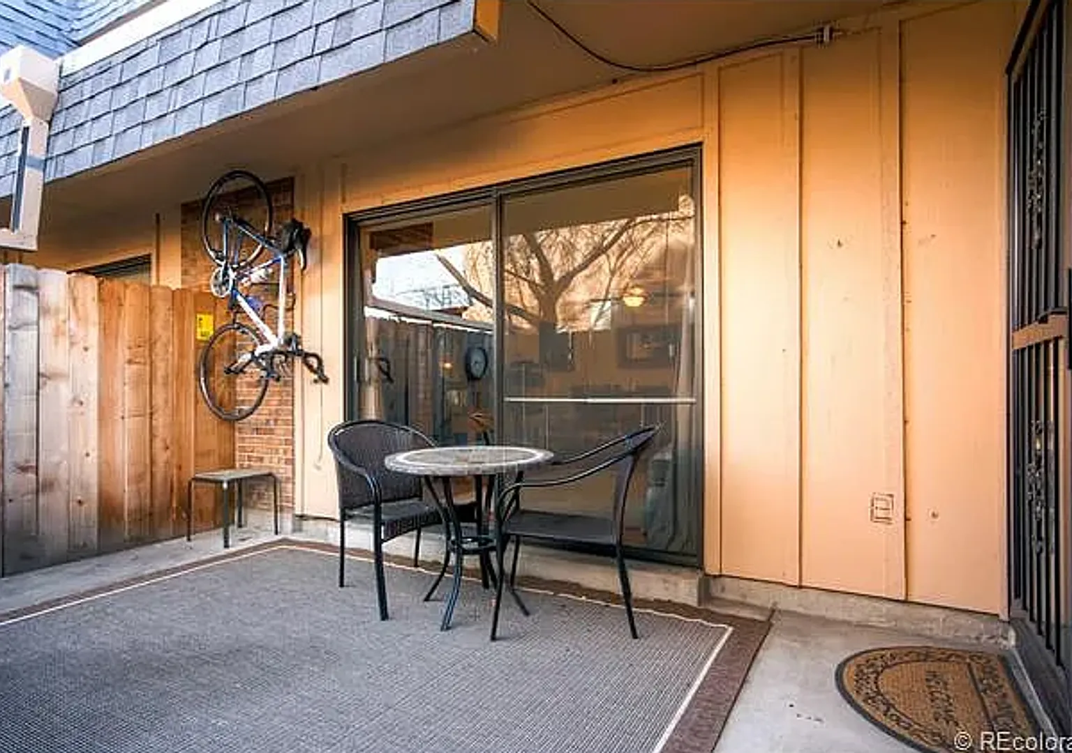 Large, Lovely 2BD/1.5BA Townhouse-Style Condo Steps from Highline Canal! — Photo 3