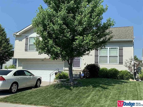 3rd image of 8216 S 161st Ave