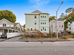 8 Hooper St, Worcester, MA 01605