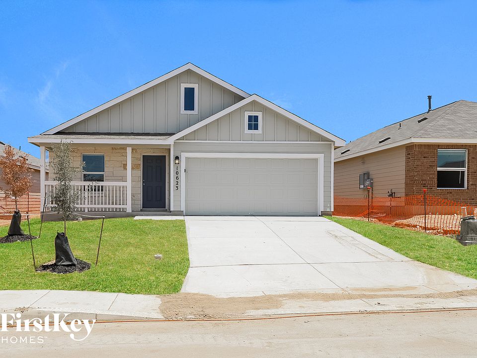1st image of 10623 Vinateros Dr