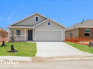 10623 Vinateros Dr, Converse, TX 78109