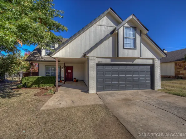 2512 E Queens St, Broken Arrow, OK 74014
