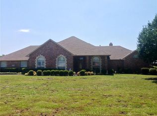 10613 E Clover Ln, Forney, TX 75126