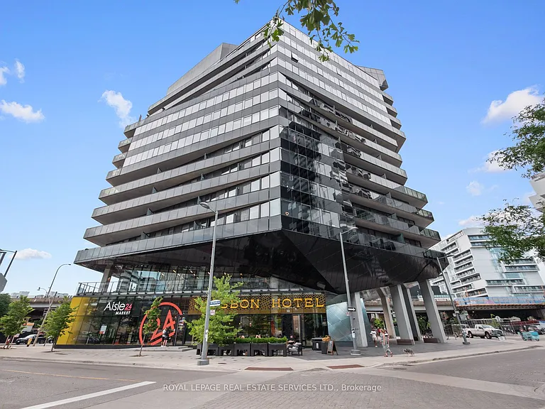 21 Lawren Harris Sq #904 — Photo 3
