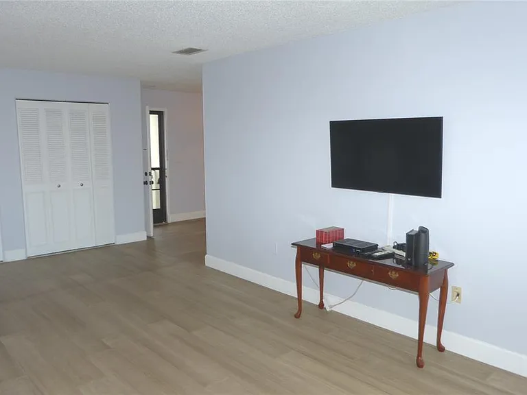 2700 Bayshore Blvd #5303 — Photo 9
