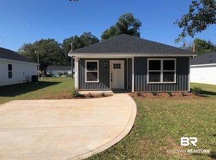 22763 Racine St, Robertsdale, AL 36567