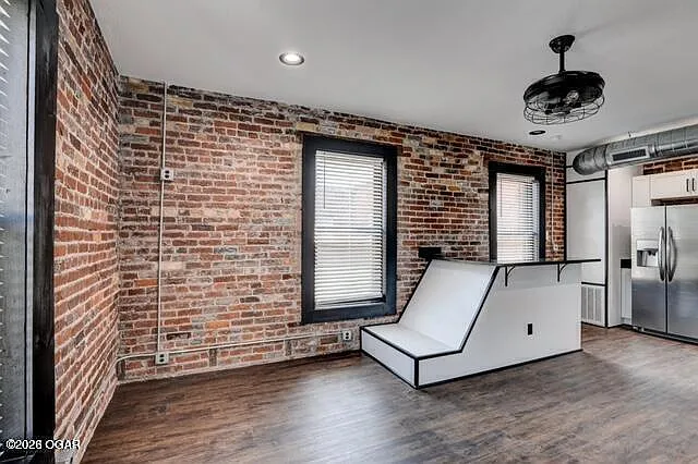 1 bed, 1.0 bath, 625 sqft, $999 — Photo 3