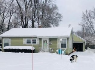 452 Everett Ave, Crystal Lake, IL 60014