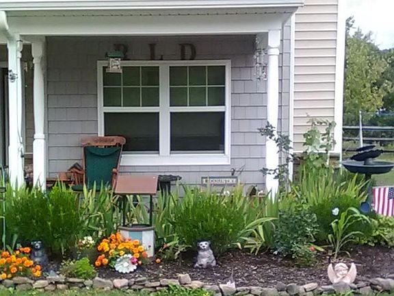 5th image of 115 Heartwood Ln