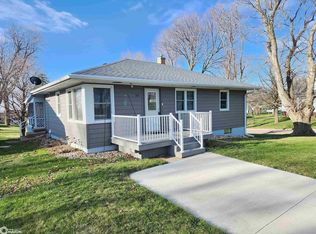 703 Birch St, Schleswig, IA 51461