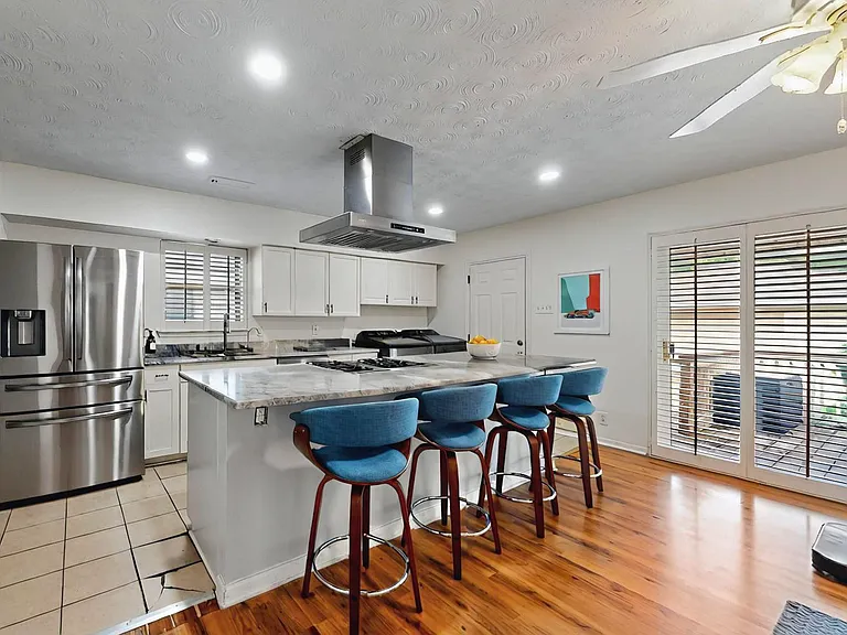 7305 Lehigh Dr — Photo 11