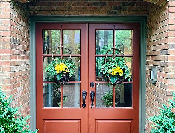 Welcoming double door entry