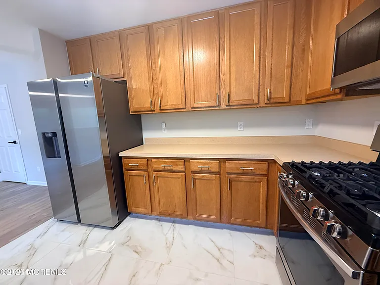 30 Oxford Ct — Photo 10