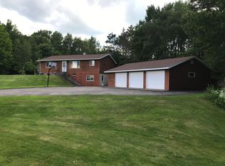 N11967 Hillview Rd, Antigo, WI 54409