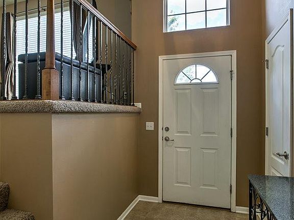 4th image of 5025 N 168th Ave