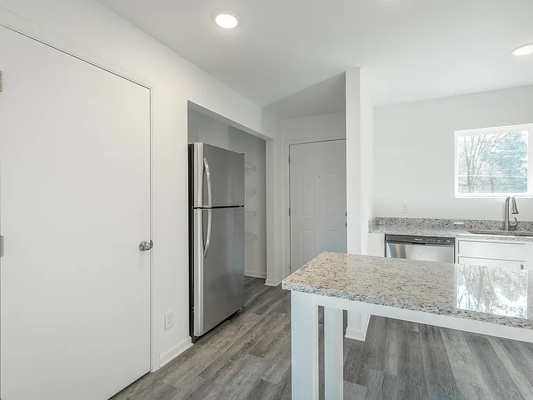 79 Shallowford Rd — Photo 9