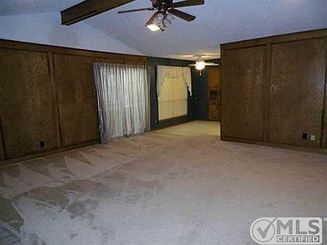 5th image of 1917 Lake Shore Ln