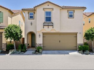 3636 Elevations Way, Clovis, CA 93619