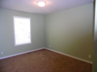28270 Spruce Dr #285, Flat Rock, MI