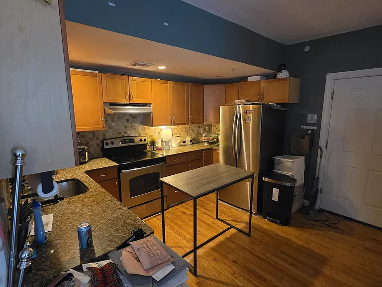 99 Pearl Ave #2 — Photo 5