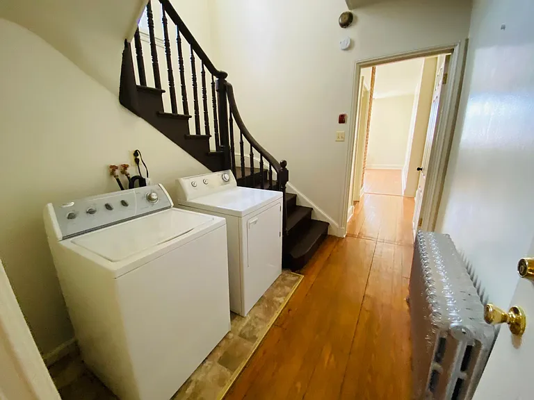 859 Hollins St #2R — Photo 11