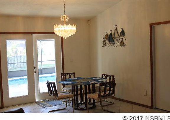 5th image of 226 Meadow Lake Ave