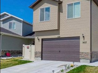 1627 E Downwater St, Eagle Mountain, UT 84005