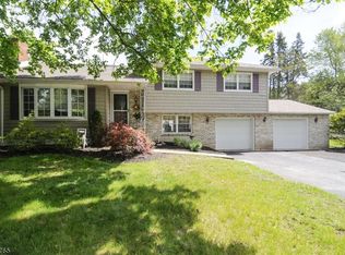 1555 Ratzer Rd, Wayne, NJ 07470