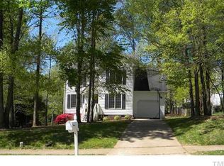 905 Saint Catherines Dr, Wake Forest, NC 27587