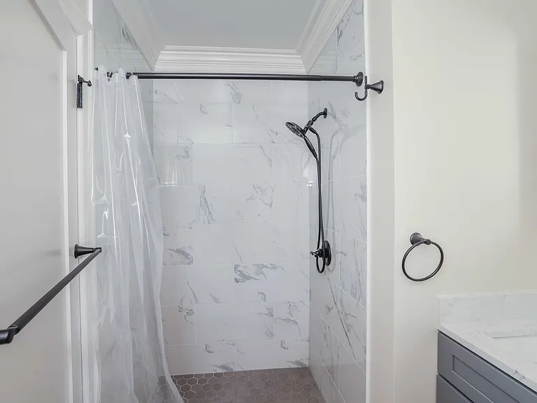 3210 Gough St #102 — Photo 5