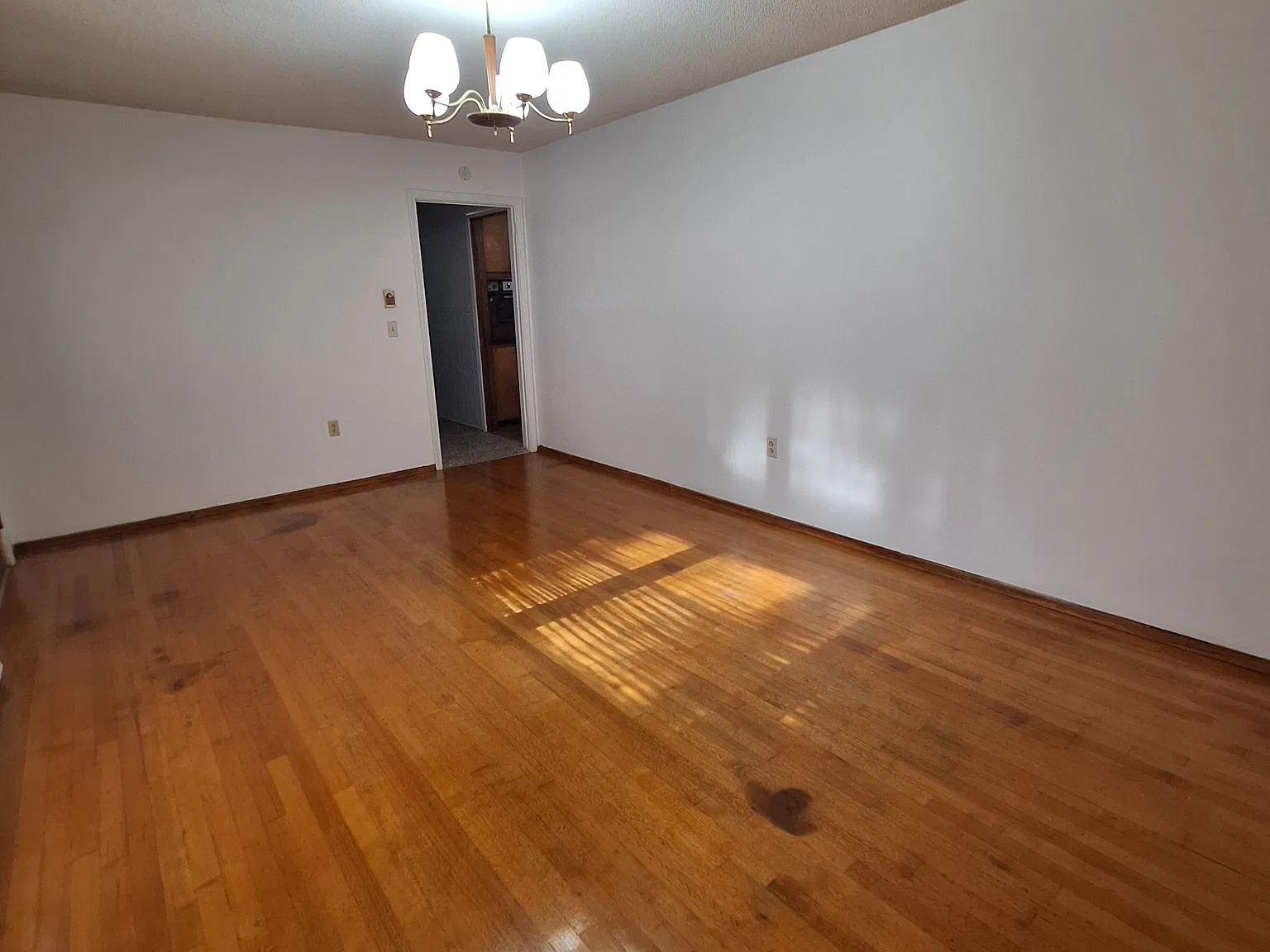 3 bed, 1486 sqft, $1,075 — Photo 4