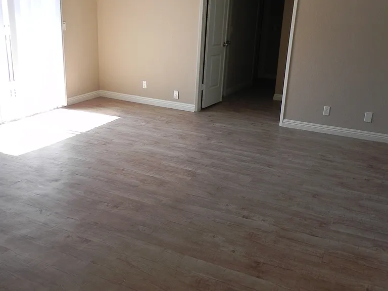 Chapman Villas Apartments — Photo 33