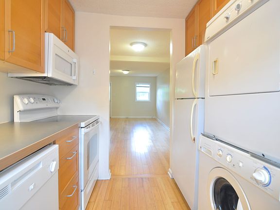 4th image of 309 Broad St #A