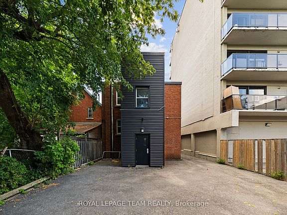 4th image of 331 Flora St