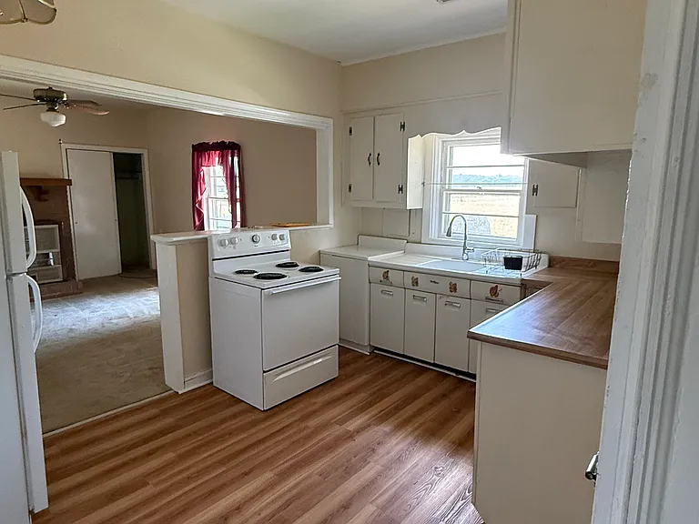 3200 Shoal Creek Rd — Photo 4