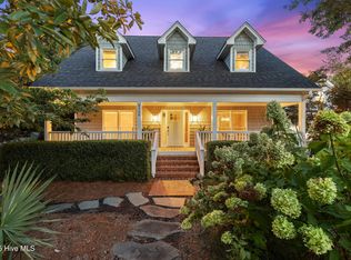 5725 Oak Bluff Ln, Wilmington, NC 28409