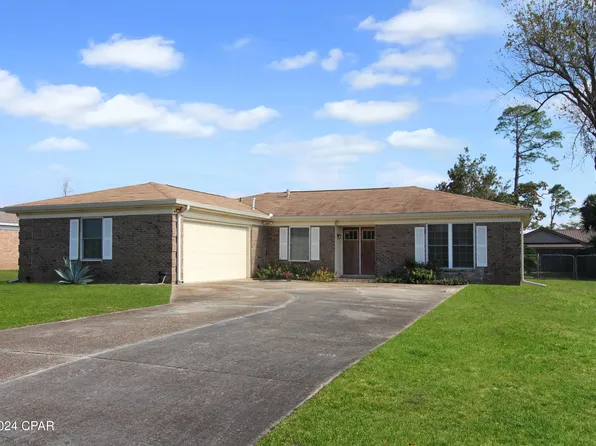 2124 Hentz Dr, Panama City, FL 32405