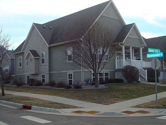3rd image of 1399 Bunker Hill Dr