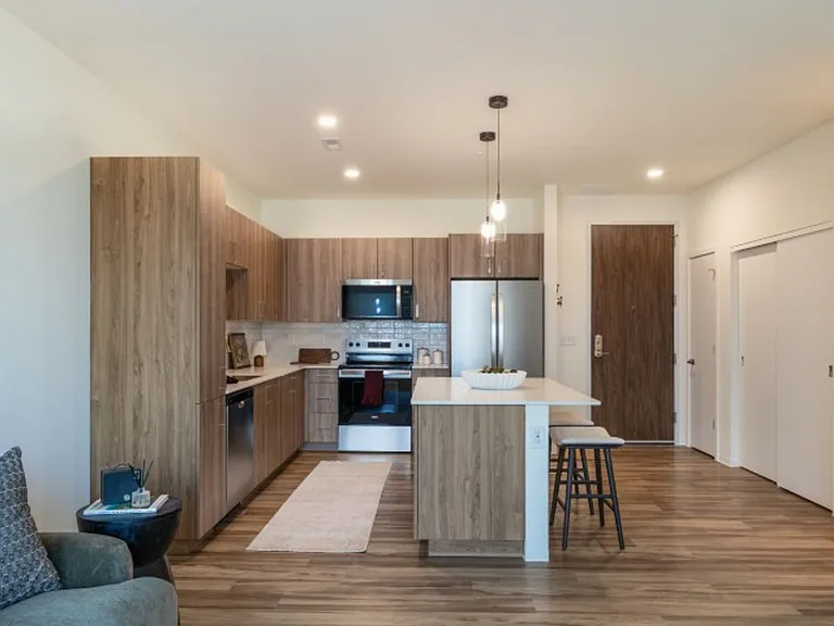 The Scoot Grandeur Apartments — Photo 15