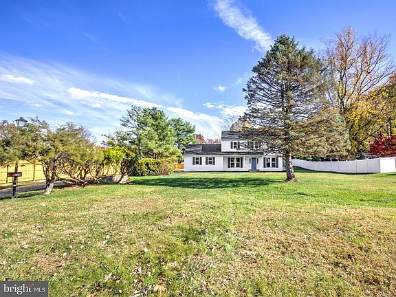 2nd image of 793 Tory Hollow Rd