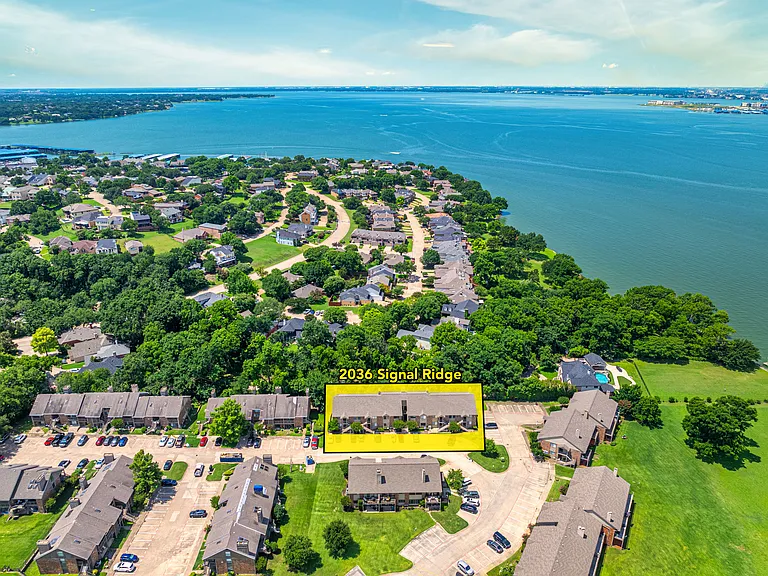 Arial View of condo location in proximity to lake ray Hubbard