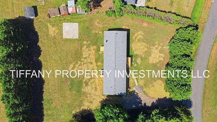 1113 Remington Dr — Photo 24