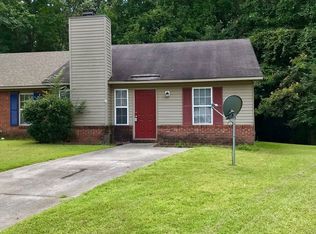 223 Deer Creek Dr, Jacksonville, NC 28546