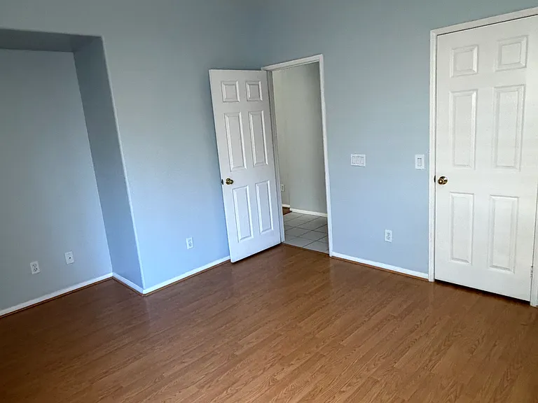 4647 W Avenue J13 — Photo 9