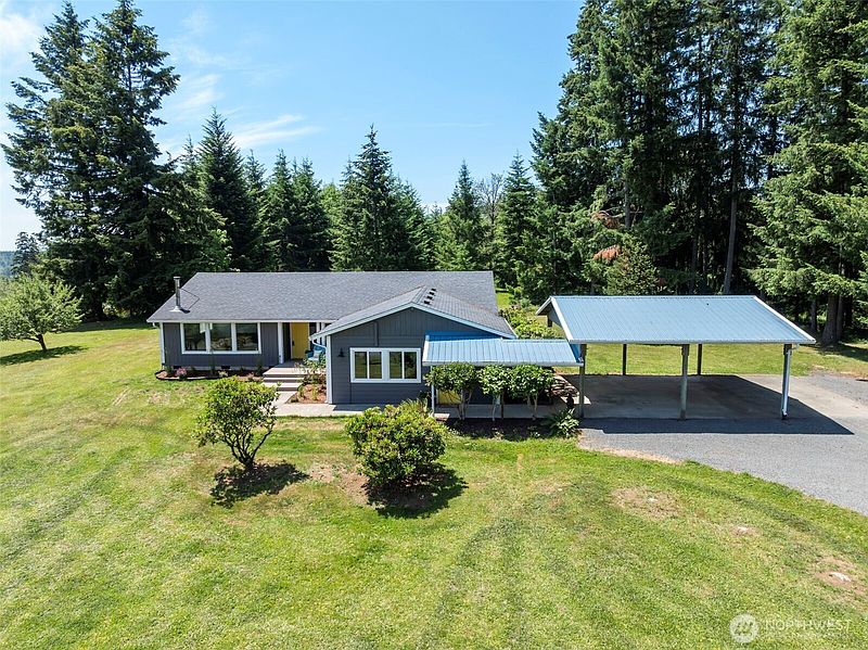 2nd image of 167 Hilltop View Drive