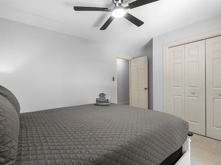 5008 Wood Valley Dr — Photo 28