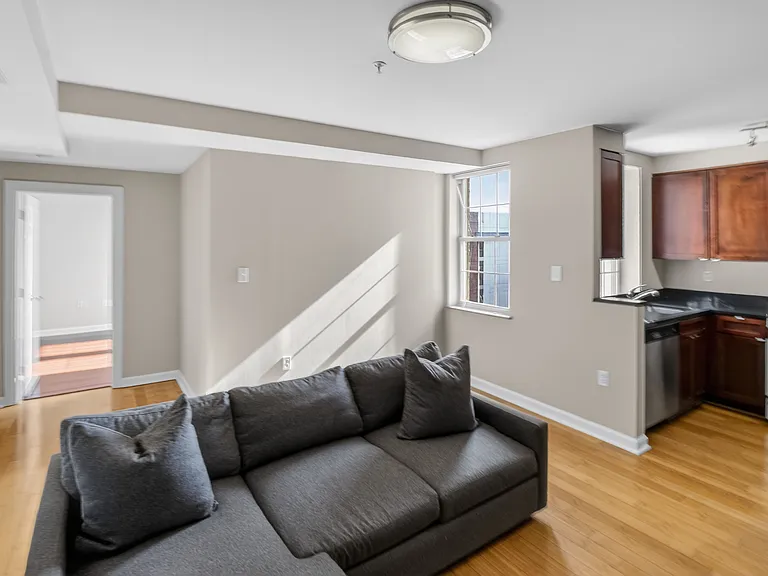 1417 Newton St NW #404 — Photo 15