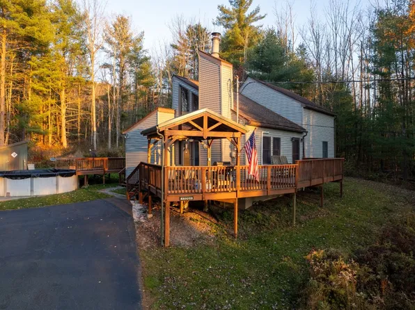 4245 Murphy Rd, Binghamton, NY 13903