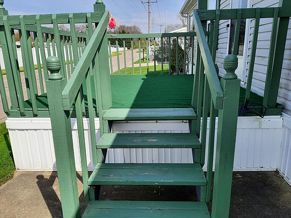 Exterior Image-2-Skyline 26 Boardwalk