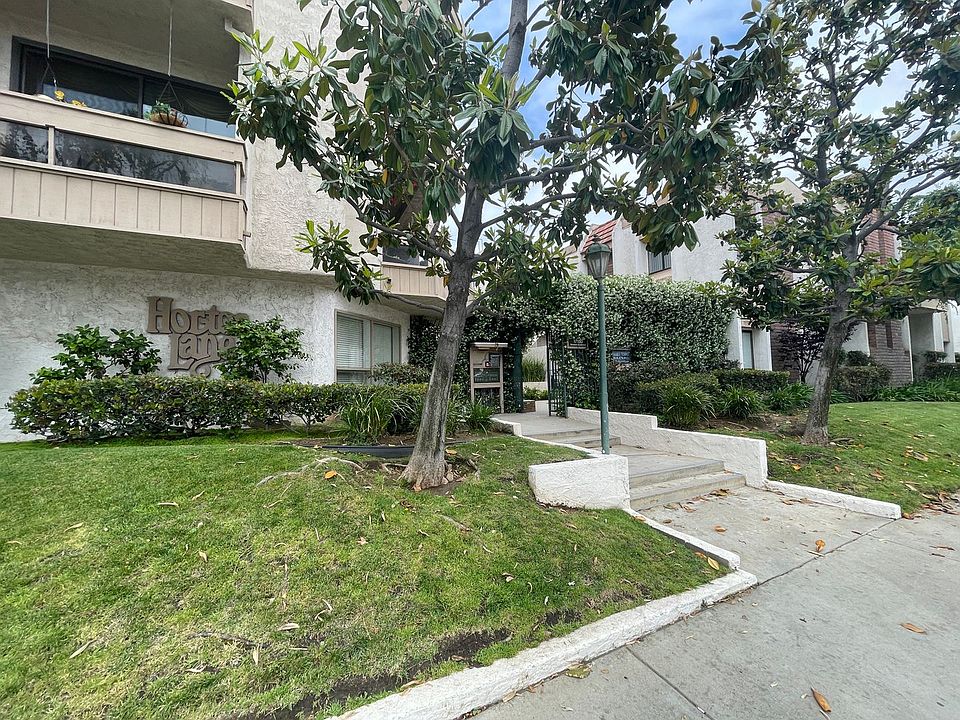 1st image of 17150 Burbank Blvd Unit 38